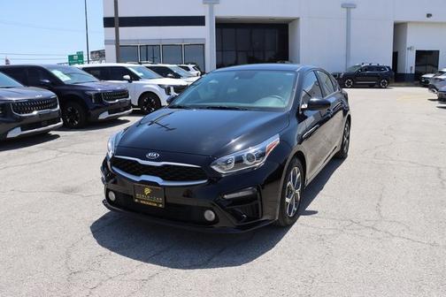 2021 Kia Forte LXS w/ Keyless Entry, Rear Camera,