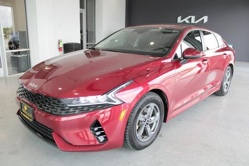 2023 Kia K5 LXS w/ Keyless Entry, Remote Start,