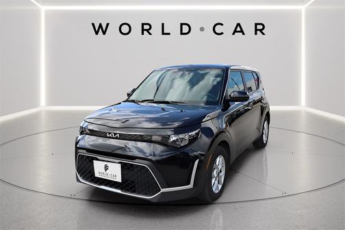 2023 Kia Soul LX w/ Tech Pkg, Keyless Entry, Power