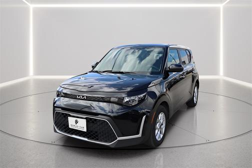 2023 Kia Soul LX w/ Tech Pkg, Keyless Entry, Power