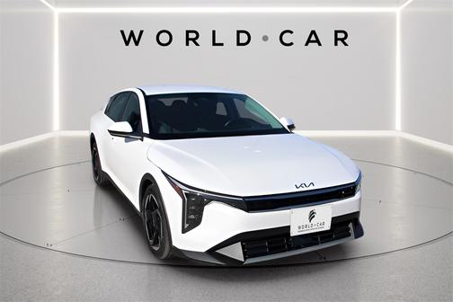2025 Kia K4 EX w/ Remote Start, Wireless Charger,
