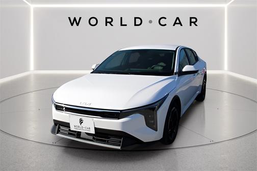 2025 Kia K4 EX w/ Remote Start, Wireless Charger,