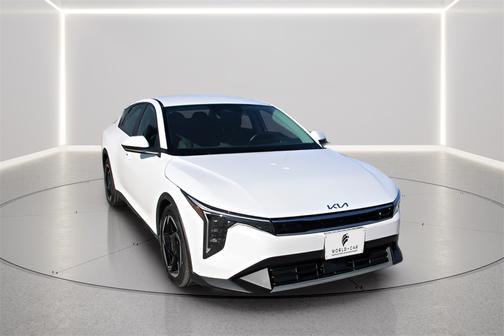 2025 Kia K4 EX w/ Remote Start, Wireless Charger,