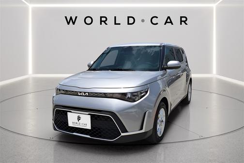 2024 Kia Soul LX w/ Tech Pkg, Lane Assist, Keyless