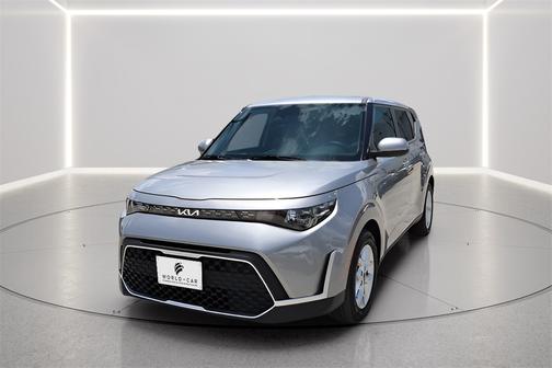 2024 Kia Soul LX w/ Tech Pkg, Lane Assist, Keyless