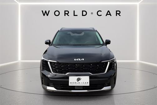 2024 Kia Sorento SX w/ SynTex, 3rd Row, Rear Captains