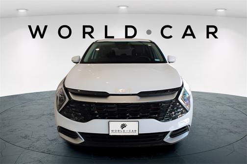 2025 Kia Sportage EX w/ SynTex, Remote Start, Heated