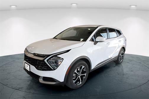 2025 Kia Sportage EX w/ SynTex, Remote Start, Heated