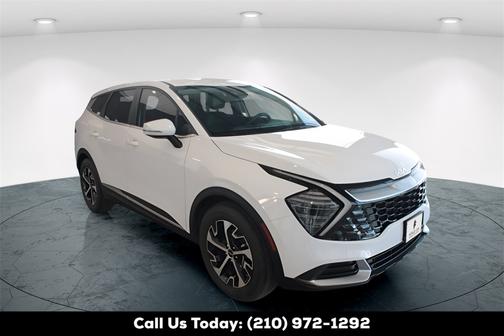 2025 Kia Sportage EX w/ SynTex, Remote Start, Heated