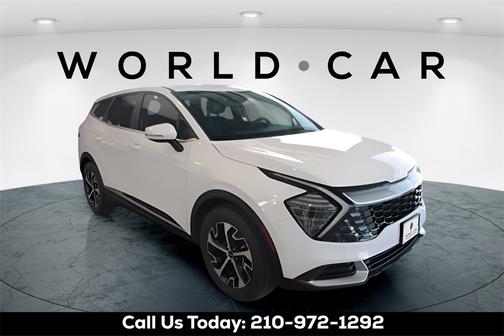 2025 Kia Sportage EX w/ SynTex, Remote Start, Heated