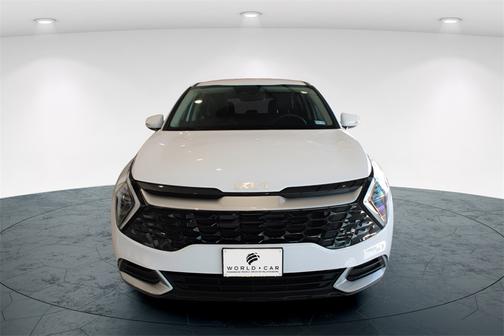 2025 Kia Sportage EX w/ SynTex, Remote Start, Heated