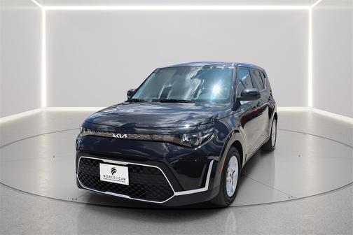 2024 Kia Soul LX w/ Tech Pkg, Lane Assist, Collision