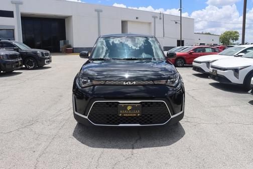 2024 Kia Soul LX w/ Tech Pkg, Lane Assist, Collision