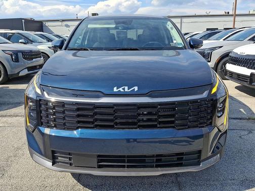 Vesta Blue 2027 Kia Sportage SX Turbo