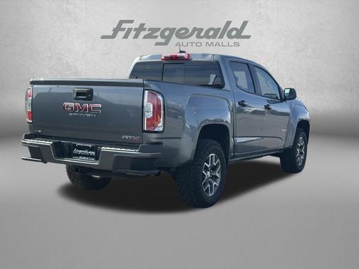 2022 GMC Canyon AT4