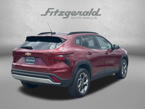 Crimson Metallic 2025 Chevrolet Trax LT