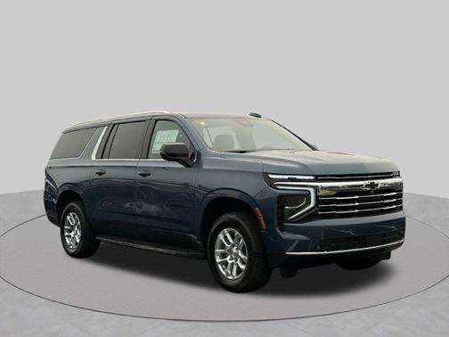 Lakeshore Blue Metallic 2026 Chevrolet Suburban LT