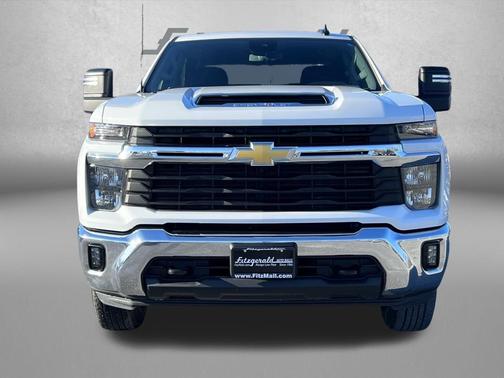Summit White 2025 Chevrolet Silverado 2500 LT