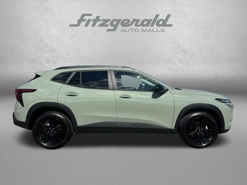 Cacti Green 2026 Chevrolet Trax FWD ACTIV