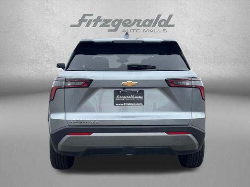 Sterling Gray Metallic 2026 Chevrolet Equinox 1LT