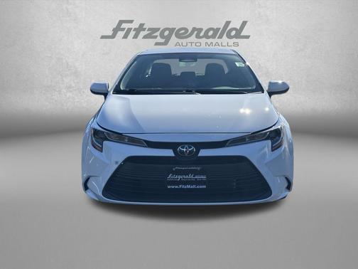 Ice Cap 2024 Toyota Corolla LE