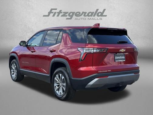 Radiant Red Tintcoat 2026 Chevrolet Equinox 1LT