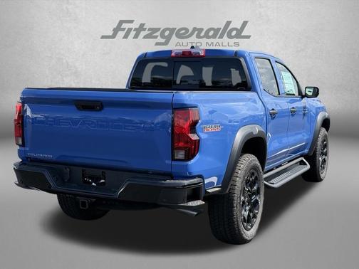 Reef Blue Metallic 2026 Chevrolet Colorado Trail Boss