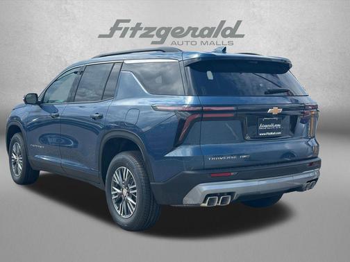 Lakeshore Blue Metallic 2026 Chevrolet Traverse LT