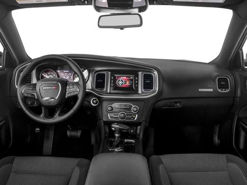 2017 Dodge Charger SE