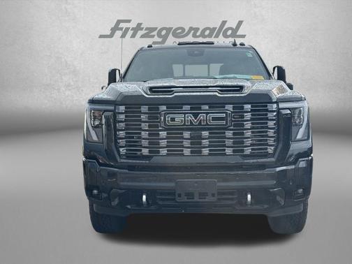 Onyx Black 2025 GMC Sierra 2500 Denali Ultimate