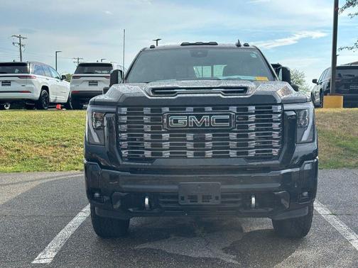 Onyx Black 2025 GMC Sierra 2500 Denali Ultimate