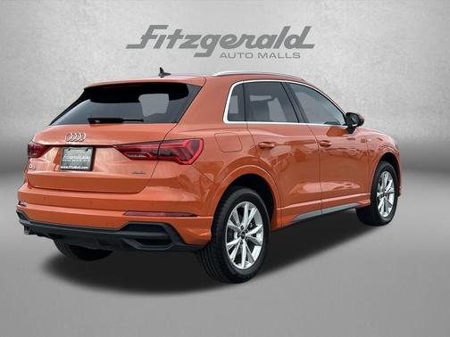 2025 Audi Q3 Premium 45 TFSI S line quattro Tiptronic