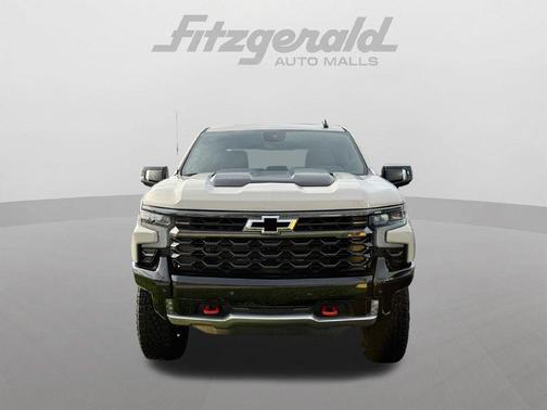 White Sands 2026 Chevrolet Silverado 1500 ZR2