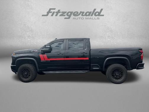 Black 2024 Chevrolet Silverado 2500 4WD Crew Cab Standard Bed ZR2