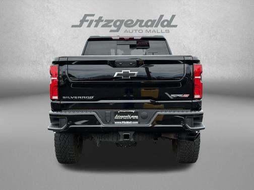 Black 2024 Chevrolet Silverado 2500 4WD Crew Cab Standard Bed ZR2