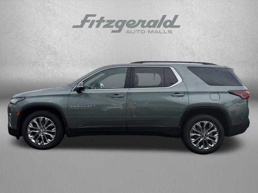 Silver Sage Metallic 2023 Chevrolet Traverse LT Leather