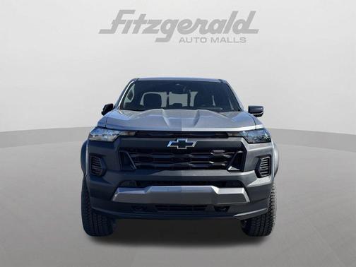 Sterling Gray Metallic 2026 Chevrolet Colorado Trail Boss