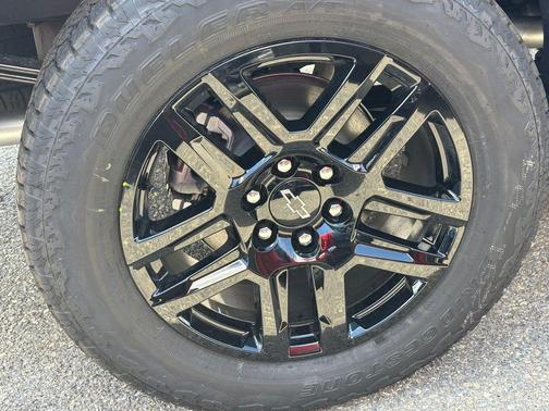 White Sands 2026 Chevrolet Silverado 1500 RST