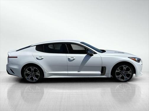2020 Kia Stinger GT-Line