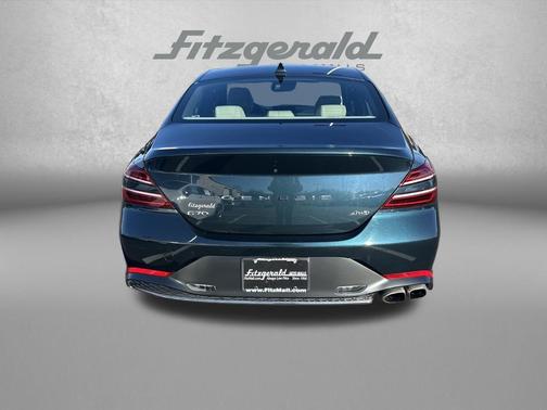2023 Genesis G70 2.0T