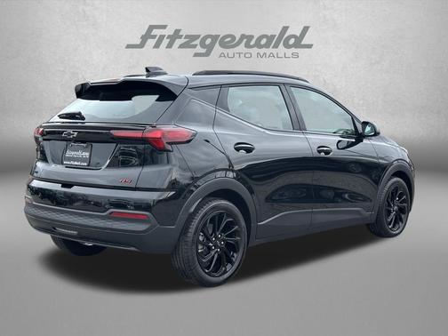 Mosaic Black Metallic 2027 Chevrolet Bolt RS