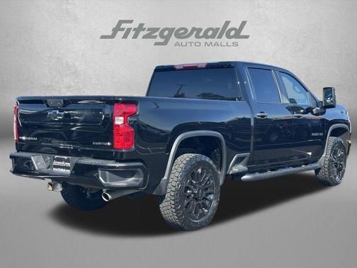 Black 2025 Chevrolet Silverado 2500 Custom