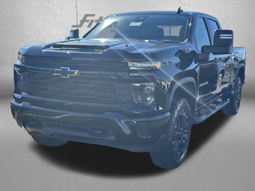 Black 2025 Chevrolet Silverado 2500 Custom