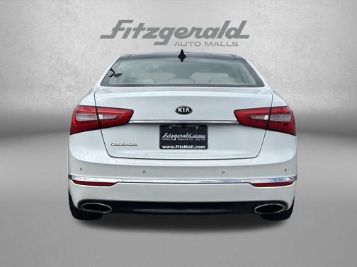 Snow White Pearl 2014 Kia Cadenza Premium
