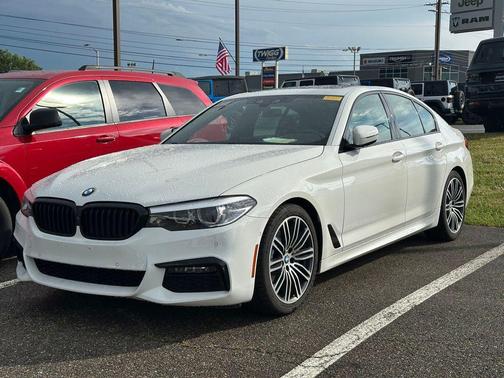 Alpine White 2019 BMW 530 xDrive