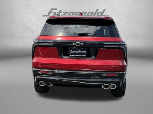 Radiant Red Tintcoat 2026 Chevrolet Traverse RS