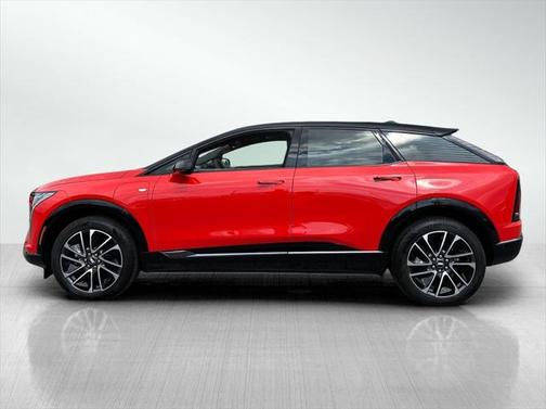 2025 Cadillac OPTIQ Sport 1 AWD