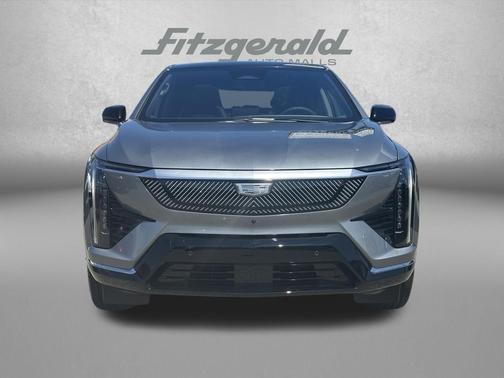 Argent Silver Metallic 2026 Cadillac OPTIQ Luxury