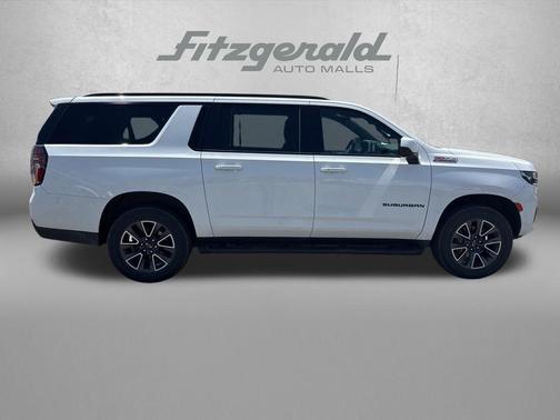Summit White 2023 Chevrolet Suburban 4WD Z71