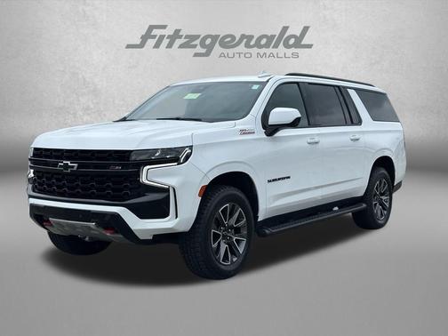 Summit White 2023 Chevrolet Suburban 4WD Z71